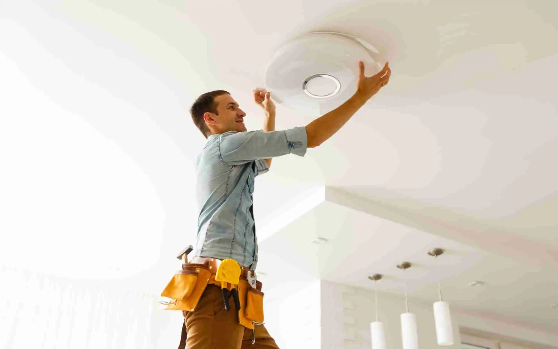 Electrical Tips & Safety Blog 12 Looking for Choose a Pot Light Electrician & Installation Service